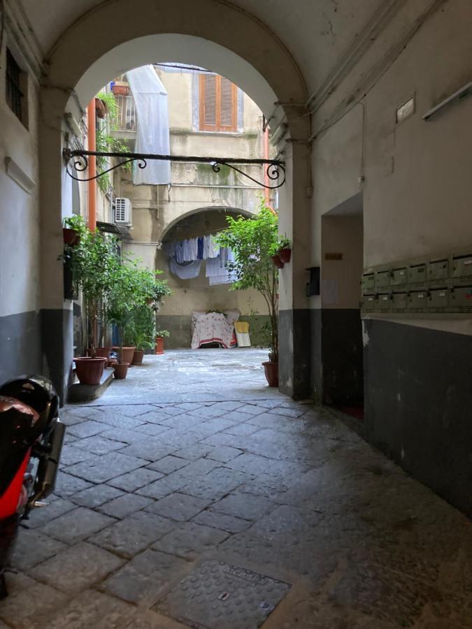 Zuccarella "Zuccherino"Nel Cortile Неаполь Екстер'єр фото